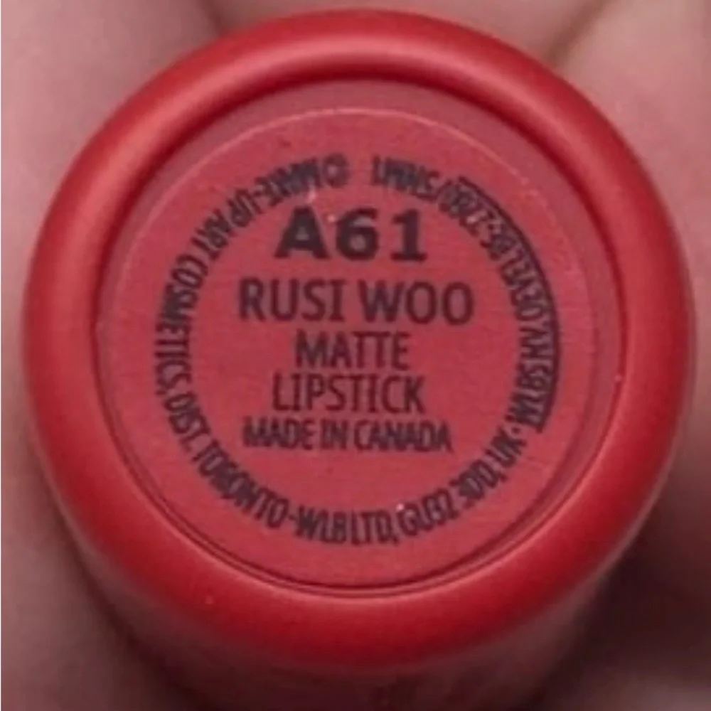 MAC Cosmetics ~ ‘RUSI WOO’ Aute Cuture Lipstick by Rosalía ~ FS, RARE, HTF ~ NIB